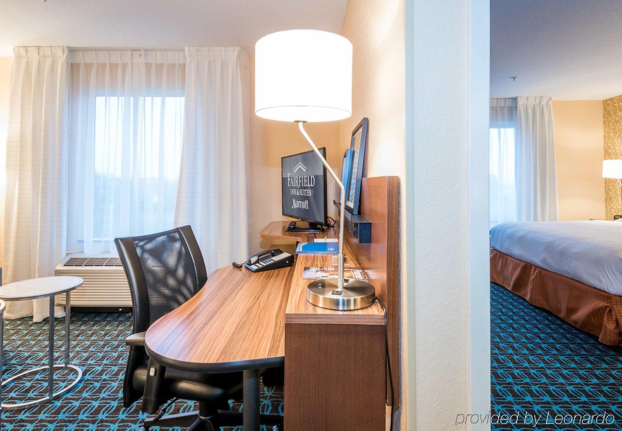 Fairfield Inn & Suites By Marriott Meridian Esterno foto